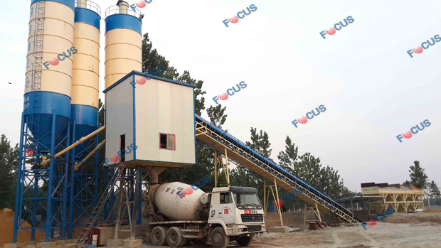 HZS60 Funcionando Como Fabrica De Hormigon Comercial 5